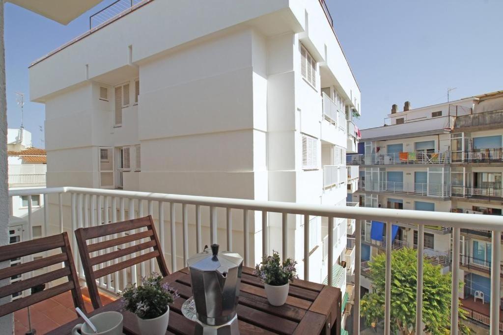 Warm Sands Apartment By Hello Homes Sitges Ngoại thất bức ảnh
