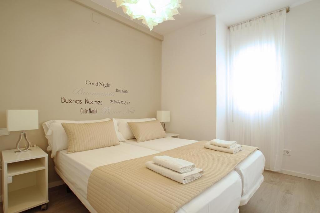 Warm Sands Apartment By Hello Homes Sitges Ngoại thất bức ảnh